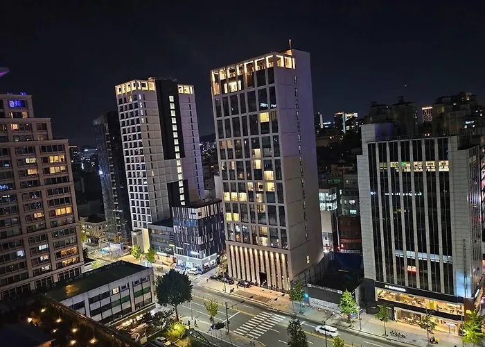 Modern Luxury In Gangnam With Cityview&wine 아파트 서울특별시