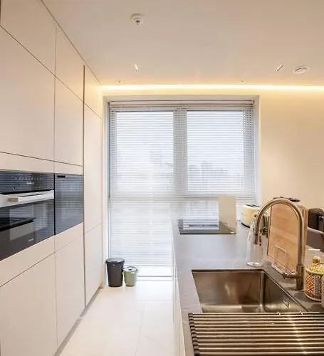 Modern Luxury In Gangnam With Cityview&wine * 서울특별시