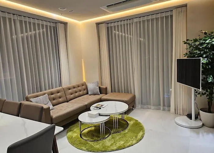 Modern Luxury In Gangnam With Cityview&wine